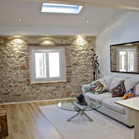 Duplex Fontaine - Appartement Duplex Coeur Vieil Antibes Old City Marche Provencal Exteriör bild