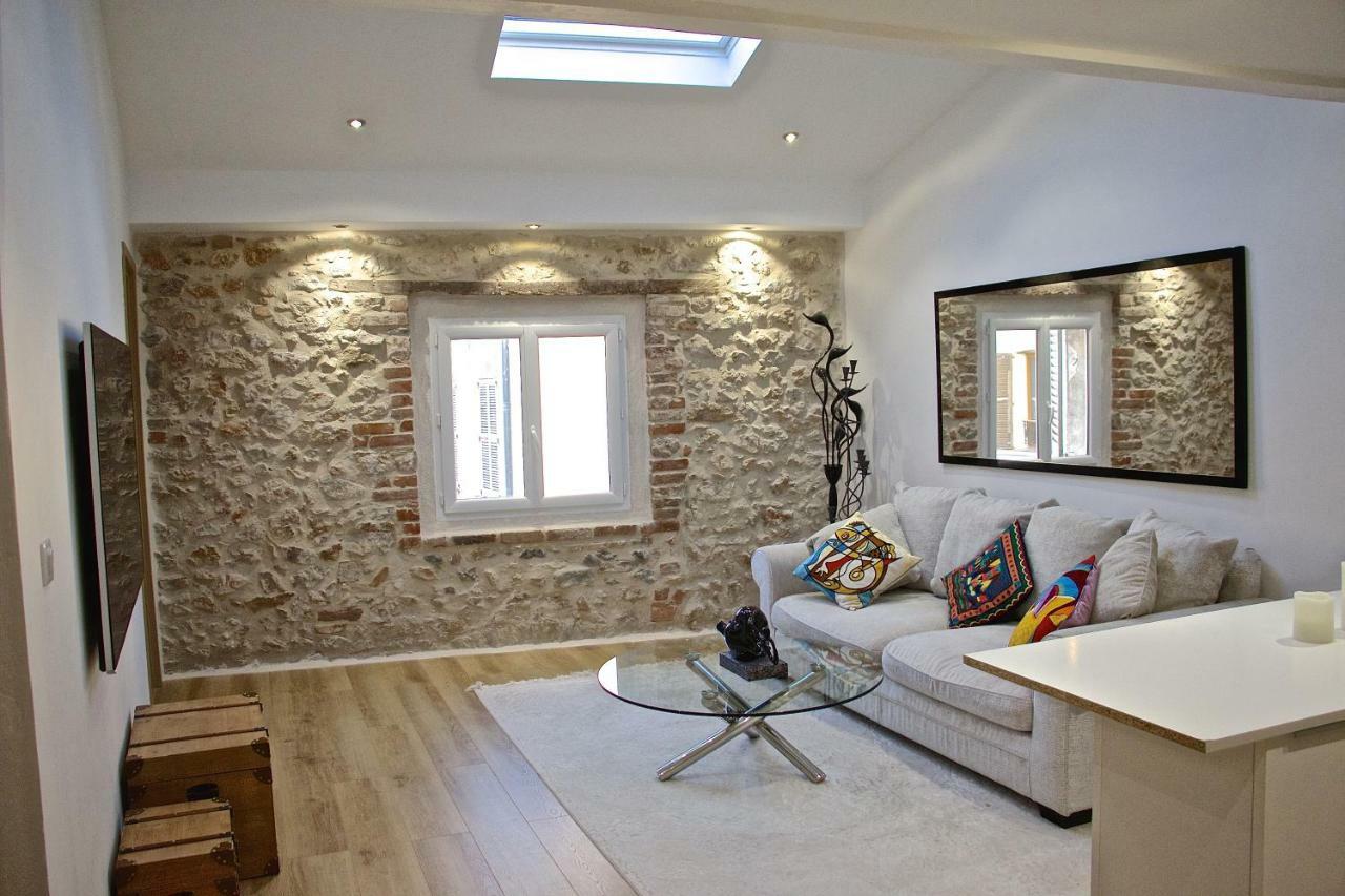 Duplex Fontaine - Appartement Duplex Coeur Vieil Antibes Old City Marche Provencal Exteriör bild